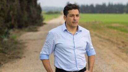 עמיחי שיקלי, | לירון מולדובן עמיחי שיקלי, | לירון מולדובן