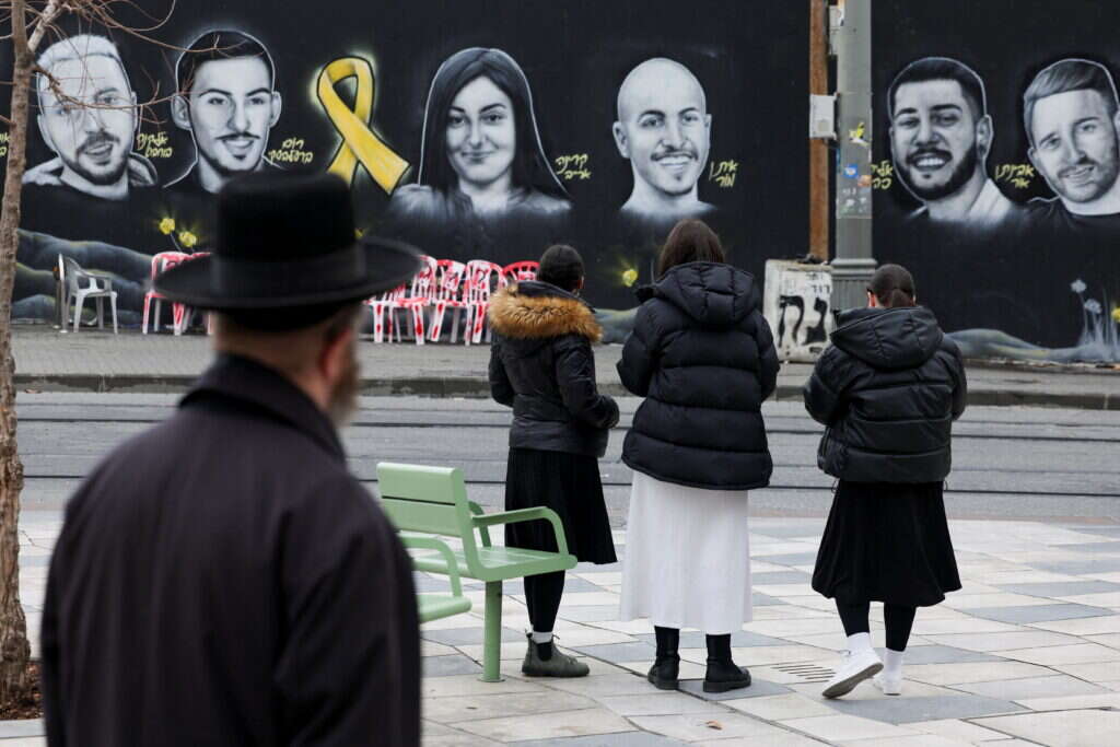 כיכר החטופים. | רונן זבולון - רויטרס