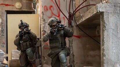 כוחות צה"ל בג'נין במסגרת מבצע "חומת ברזל" | דובר צה"ל כוחות צה"ל בג'נין במסגרת מבצע "חומת ברזל" | דובר צה"ל