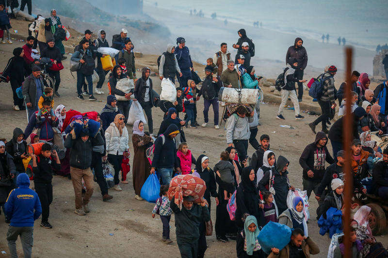 תושבי צפון רצועת עזה שבים לביתם. | אלי חסן, פלאש 90