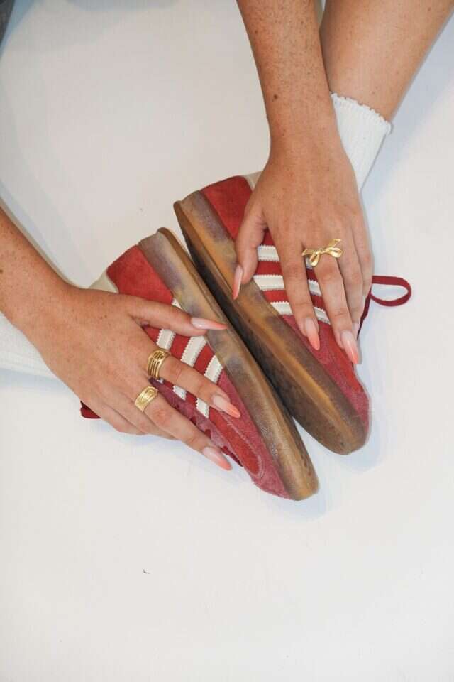 שירז להב שירז להב