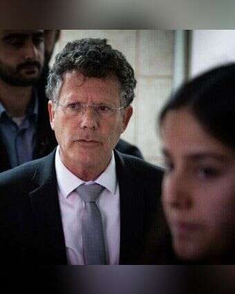 יצחק עמית | חיים גולדברג, פלאש 90