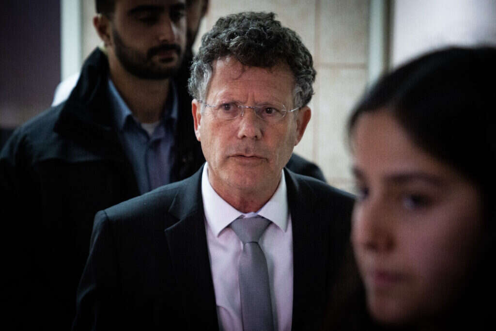 יצחק עמית | חיים גולדברג, פלאש 90