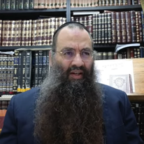 הרב עובדיה יוסף, ראש כולל "תפארת אוהל משה" בבית שמש ונכדו של הרב עובדיה יוסף זצ"ל. | מסך מיוטיוב