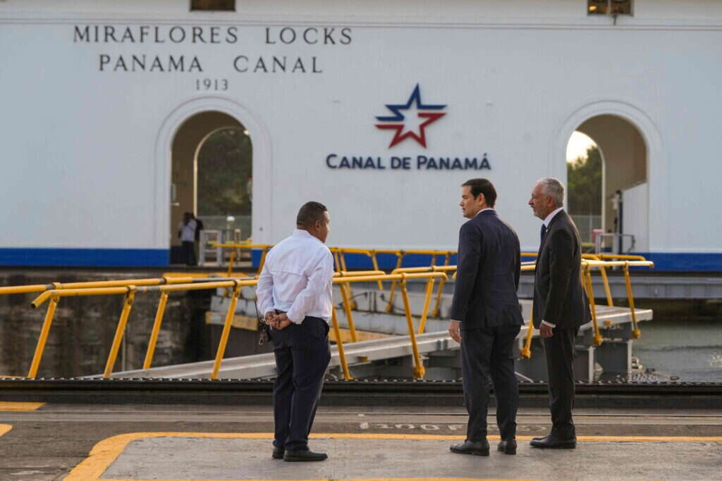 מזכיר המדינה מרקו רוביו בביקורו בתעלת פנמה, אתמול. | AFP