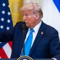 נשיא ארה"ב טראמפ במהלך מסיבת העיתונאים בבית הלבן. | EPA