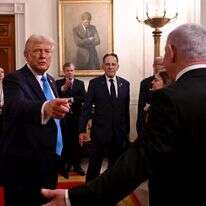 ראש הממשלה בנימין נתניהו ונשיא ארה"ב דונלד טראמפ, במהלך פגישתם בבית הלבן. | אבי אוחיון, לע״מ