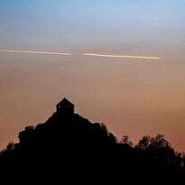 כוכב שביט בשמי הונגריה. | EPA