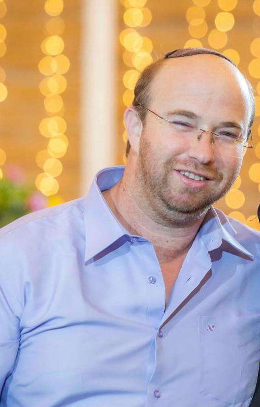 אברהם צבי צביקה פרידמן