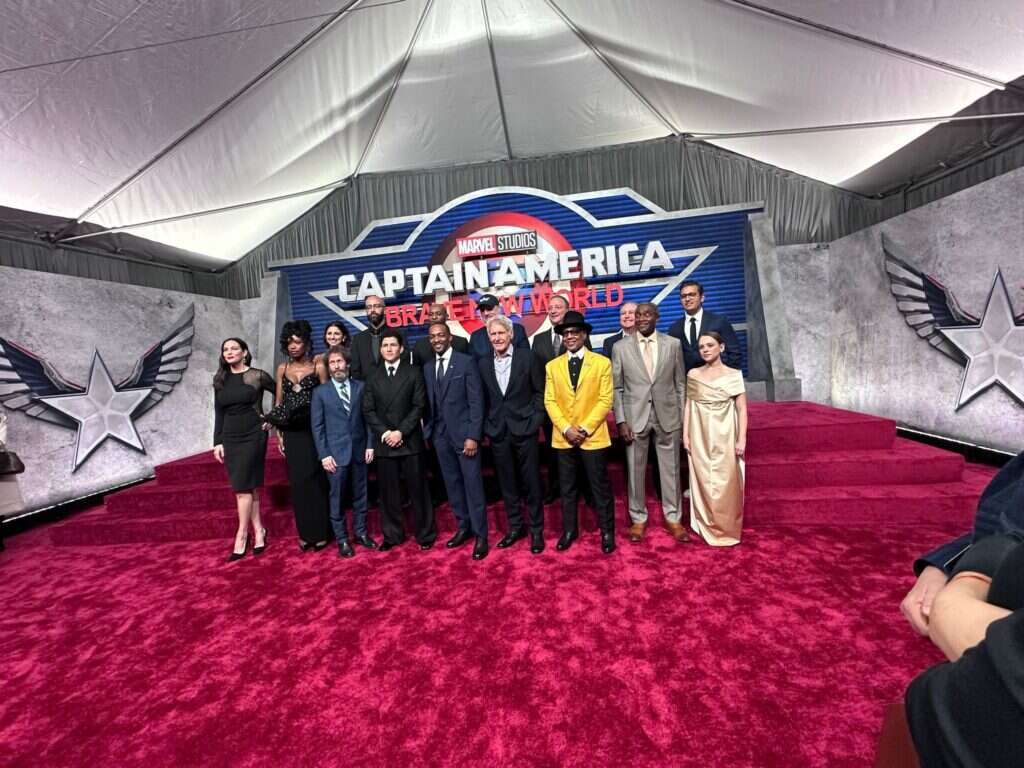 שירה האס לצד חבריה לסרט "קפטן אמריקה: עולם חדש מופלא". | נטע מנץ