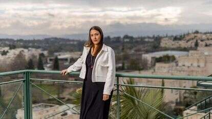 יפעת סלע. | נעמה שטרן