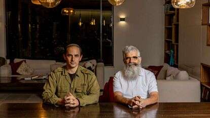 הרב אברהם סתיו והרב יובל שרלו. | נעמה שטרן