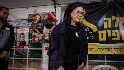 "אירוע חמוץ־מתוק". דיצה אור ביום ההולדת לאבינתן בכיכר החטופים. | אבשלום ששוני - פלאש 90