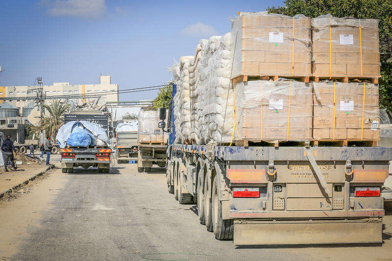 משאיות "סיוע הומניטרי" נכנסות לרצועת עזה, . | עאבד רחים חאטיב, פלאש 90