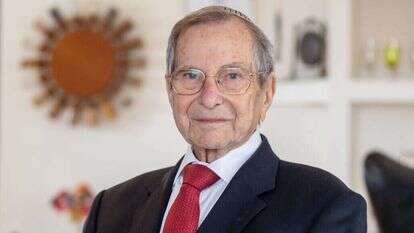 "היפנים ערכו לנו הכנסת אורחים יפה". ברל שור. | יוסי אלוני