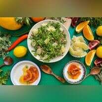 מדור הדרים ועשבים. | נדב טל