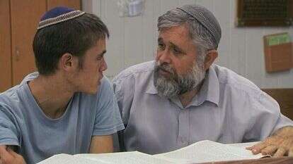 הרב מרדכי ורעיה ורדי. | נעמה גרינבאום