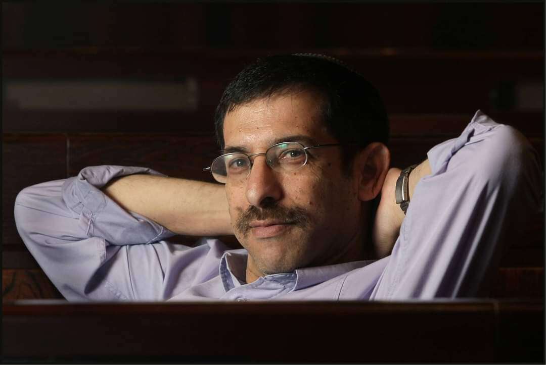 אלכס קולומויסקי, ידיעות אחרונות