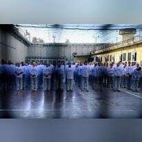 מחבלים ששוחררו בשלב א' בטרם השחרור, לבושים בחולצות "לא נשכח, לא נסלח", לפני שבועיים | שירות בתי הסוהר מחבלים ששוחררו בשלב א' בטרם השחרור, לבושים בחולצות "לא נשכח, לא נסלח", לפני שבועיים | שירות בתי הסוהר