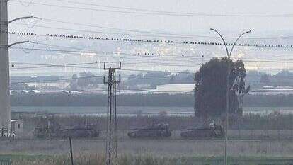 הטנקים בדרך לג'נין. | כלי תקשורת פלסטיניים הטנקים בדרך לג'נין. | כלי תקשורת פלסטיניים