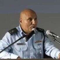 ניצב יהודה בן עטר. | מסך מתוך סרטון יוטיוב של כנס ישראל לחניה, תנועה ותחבורה ניצב יהודה בן עטר. | מסך מתוך סרטון יוטיוב של כנס ישראל לחניה, תנועה ותחבורה