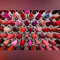 שפתונים של MAC. | יח"צ