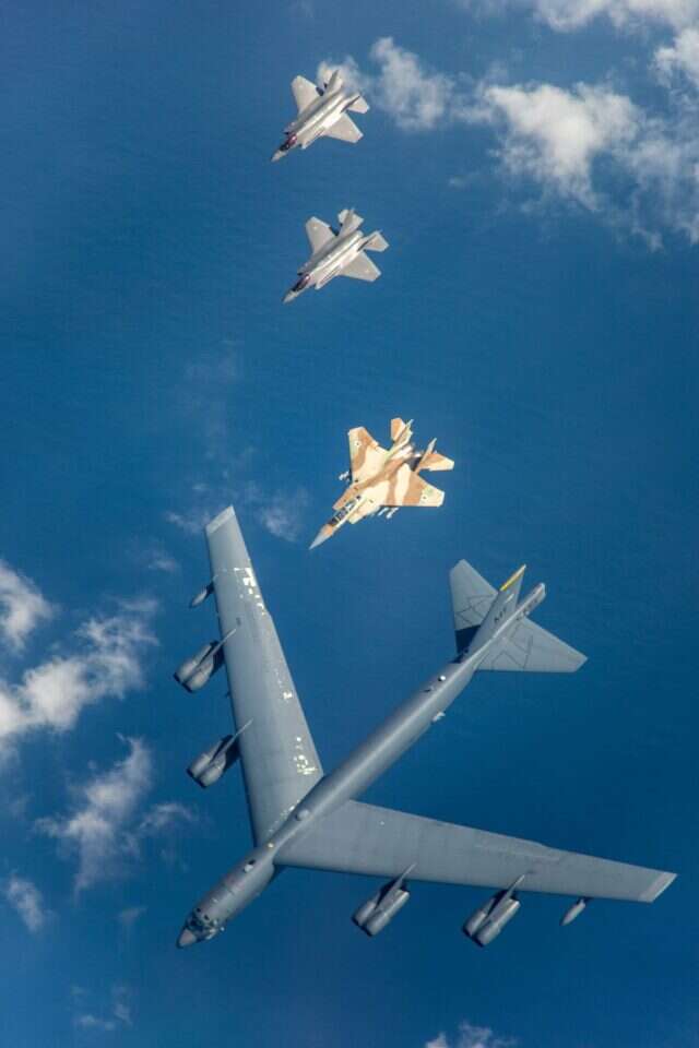 חיל האוויר הישראלי והאמריקני בתרגיל משותף. | דובר צה"ל