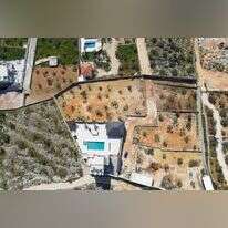 תצלום אוויר של וילות פלסטיניות לא חוקיות בשטחי C בסמוך לאלקנה. | לירון מולדובן