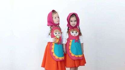 תחפושת. | אלה אוזן