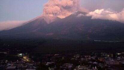 התפרצות הר הגעש פואגו שבגואטמלה. | AFP התפרצות הר הגעש פואגו שבגואטמלה. | AFP