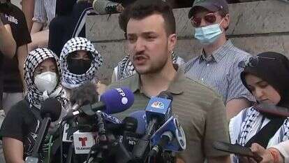 מחמוד חליל, | מסך מתוך יוטיוב