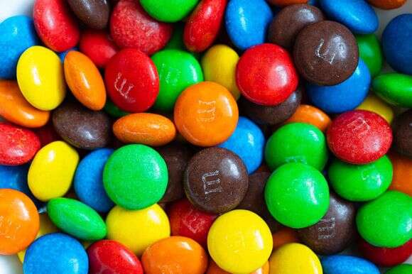 סוכריות M&M | שאטרסטוק