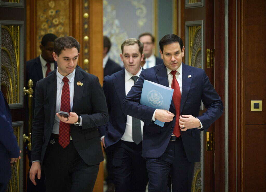 שר החוץ רוביו בפסגה בסעודיה. | EPA