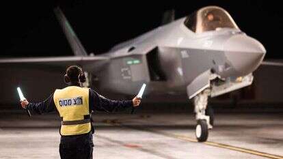 אחד ממטוסי האדיר החדשים. | דובר צה"ל אחד ממטוסי האדיר החדשים. | דובר צה"ל