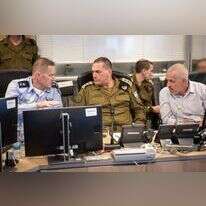 ראש המטה הכללי, רב-אלוף אייל זמיר, ראש שירות הביטחון הכללי, רונן בר ומפקד חיל האוויר, אלוף תומר בר, בבור חיל האוויר | דובר צה"ל