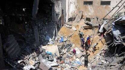 הריסות בעזה, אתמול. | AFP