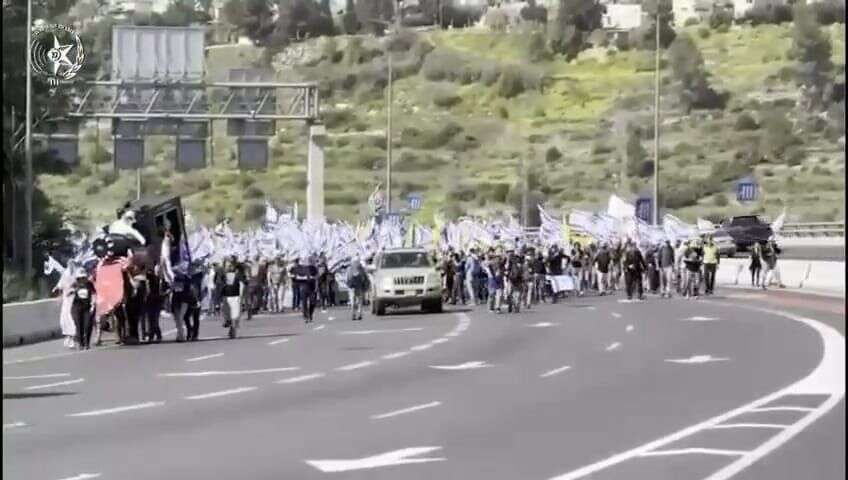 הצעדה לירושלים הבוקר. קרדיט: משטרת ישראל הצעדה לירושלים הבוקר. קרדיט: משטרת ישראל