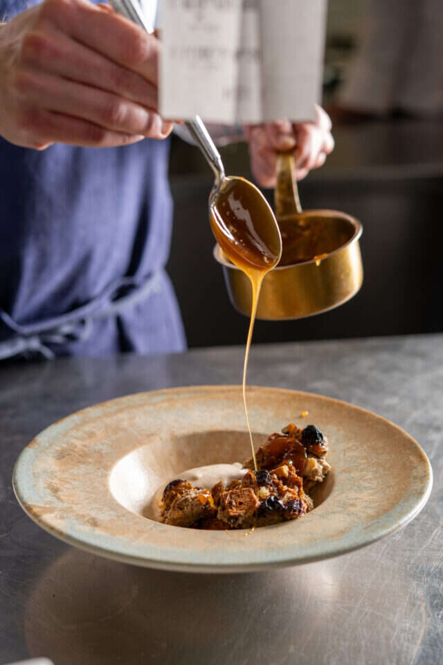 ברד פודינג של - מסעדת 02 במלון ענבל. | עוז אוחיון