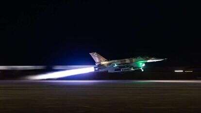 מטוס קרב של חיל האוויר מתכונן לתקיפה ברצועת עזה. | דובר צהל מטוס קרב של חיל האוויר מתכונן לתקיפה ברצועת עזה. | דובר צהל