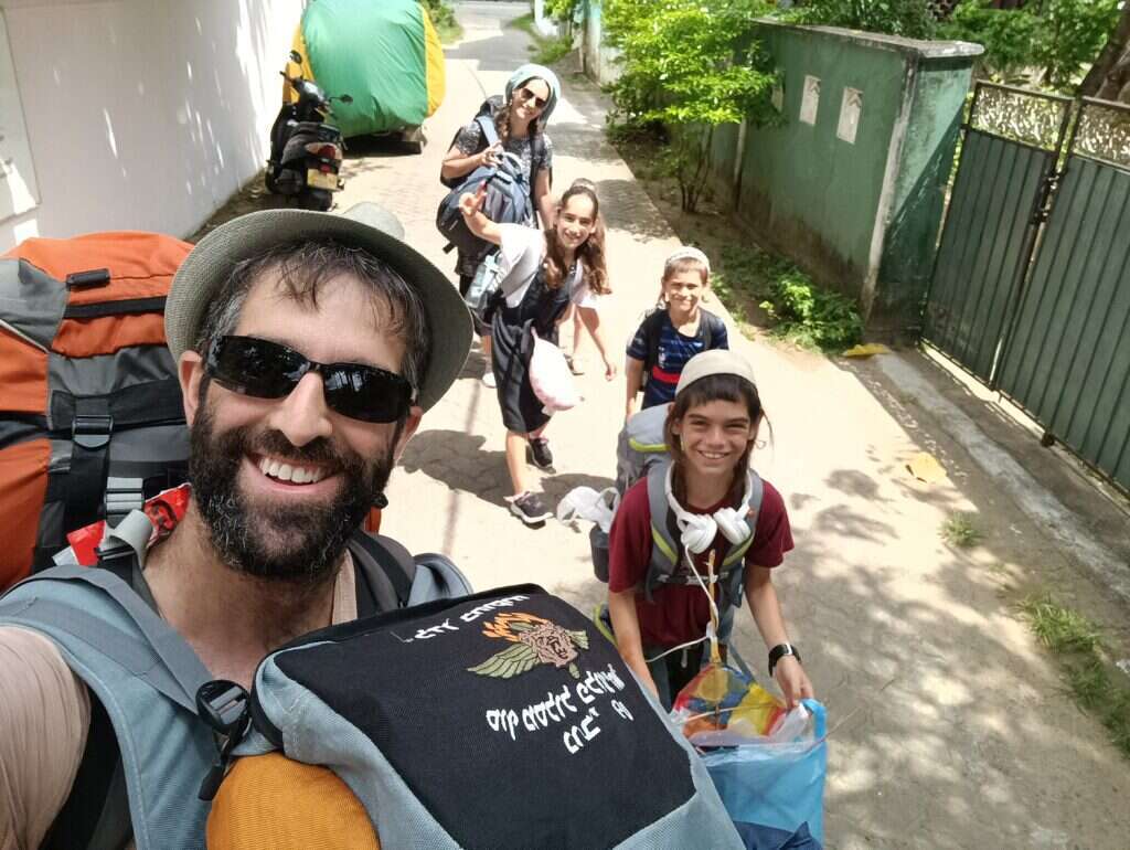 נערכים לחדש את הפעלת הצימר, בו כל אורח משלם כמה שיבחר. הבית בשתולה, השבוע. | באדיבות המשפחה