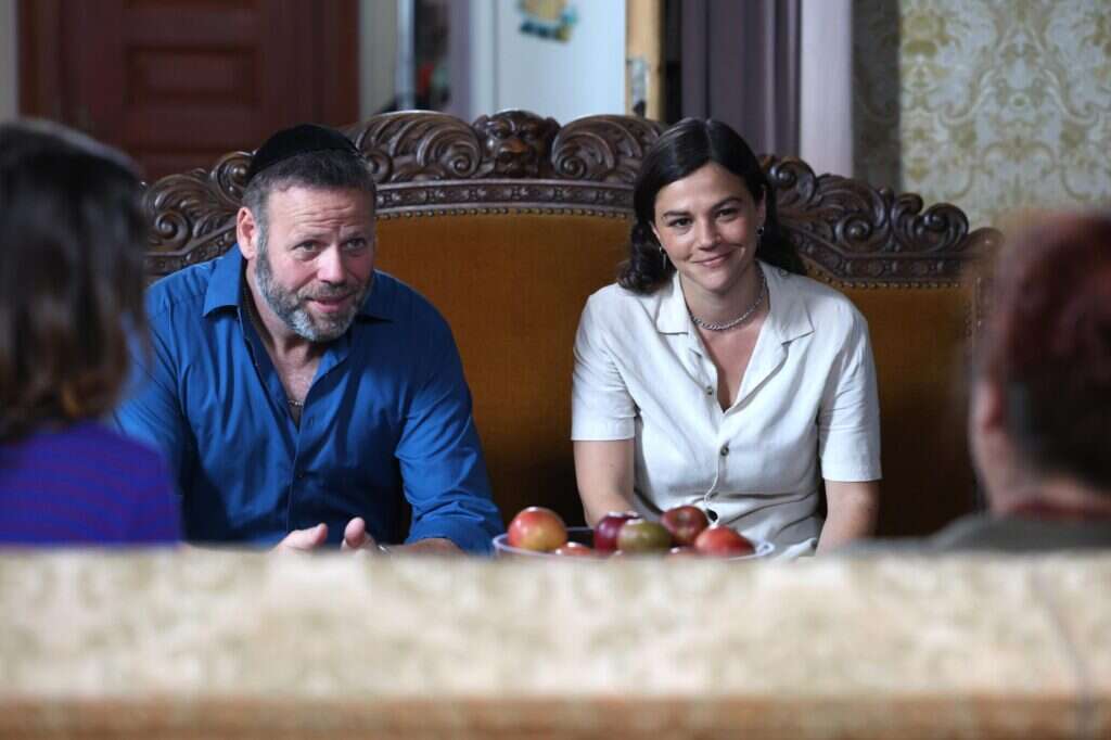 הטבעת. | אליה ספינופולוס