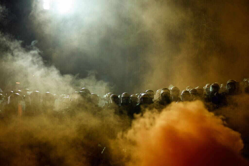 מהומות באיסטנבול כמחאה על מעצר מנהיג האופוזיציה. | AFP מהומות באיסטנבול כמחאה על מעצר מנהיג האופוזיציה. | AFP