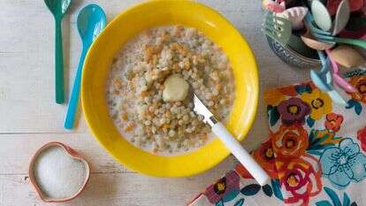 פתיתים בחלב וחמאה. | אפרת מוסקוביץ פתיתים בחלב וחמאה. | אפרת מוסקוביץ