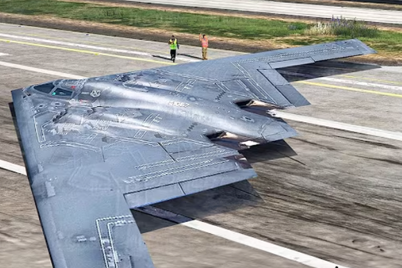 המפציץ החמקן - B-2. | מסך מיוטיוב