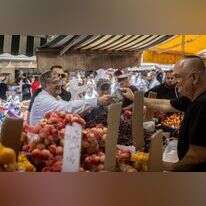 בן־גביר בשוק מחנה יהודה, בשנה שעברה. | חיים גולדברג, פלאש 90