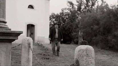 הסרט 1945. | מסך מתוך הסרט הסרט 1945. | מסך מתוך הסרט