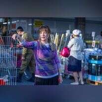 שרי רוט. | יוסי אלוני