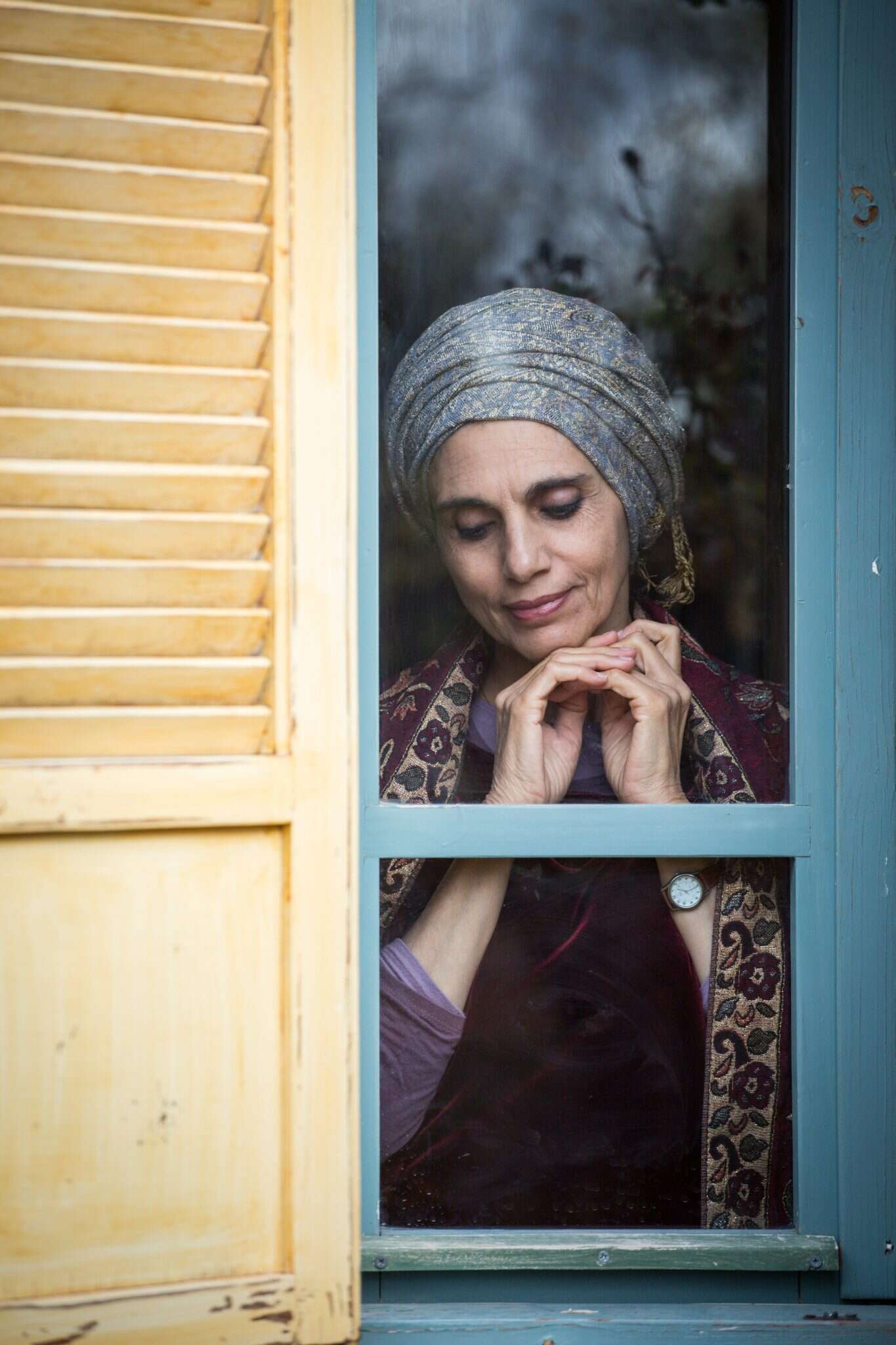 אתי אנקרי. | אבישג שאר ישוב