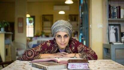 אתי אנקרי. | אבישג שאר ישוב