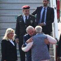 בנימין ושרה נתניהו מתקבלים על ידי ראש ממשלת הודו נרדרה מודי. | AFP